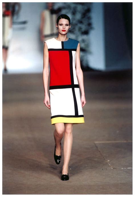 piet mondrian yves saint laurent dress|yves saint laurent fashion museum.